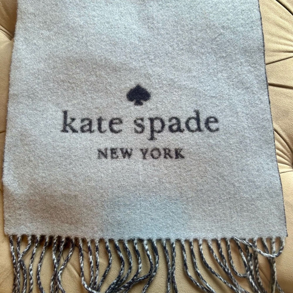 Kate Spade Wrap/scarf - Picture 4 of 5